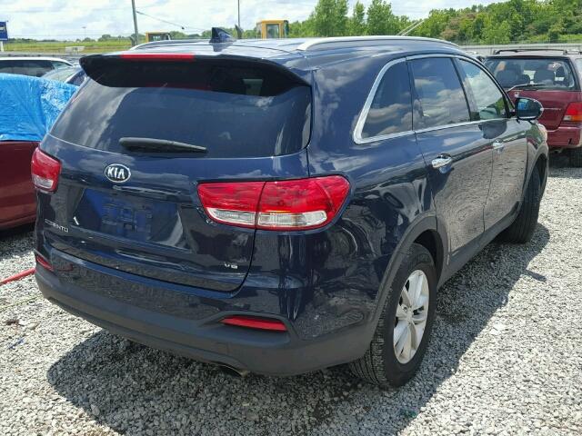 5XYPG4A56GG105139 - 2016 KIA SORENTO LX BLUE photo 4