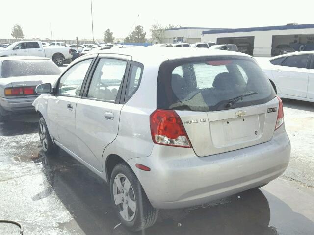 KL1TD66656B685441 - 2006 CHEVROLET AVEO BASE Күміс фото 3