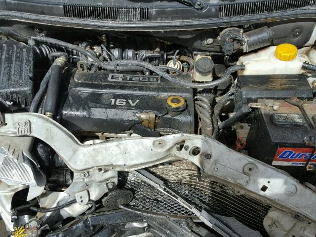 KL1TD66656B685441 - 2006 CHEVROLET AVEO BASE Күміс фото 7