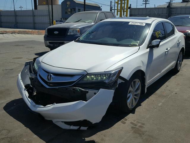 19UDE2F34HA003457 - 2017 ACURA ILX BASE WHITE photo 2