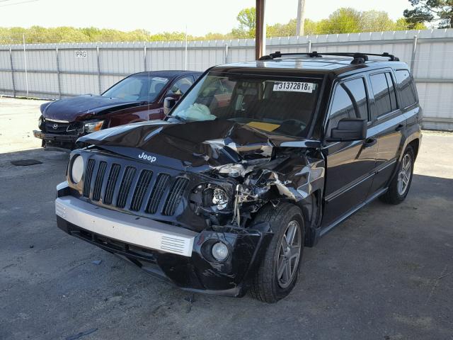 1J8FT48W67D352366 - 2007 JEEP PATRIOT LI BLACK photo 2