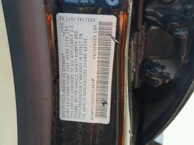 WVWPD23B6YP229605 - 2000 VOLKSWAGEN PASSAT GLX 黑色 照片 10