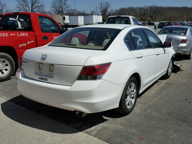 1HGCP26429A006258 - 2009 HONDA ACCORD LXP WHITE photo 4