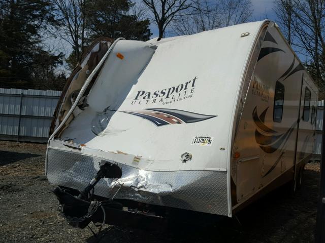 4YDT28927ET410016 - 2014 KEYSTONE PASSPORT 白色 照片 2
