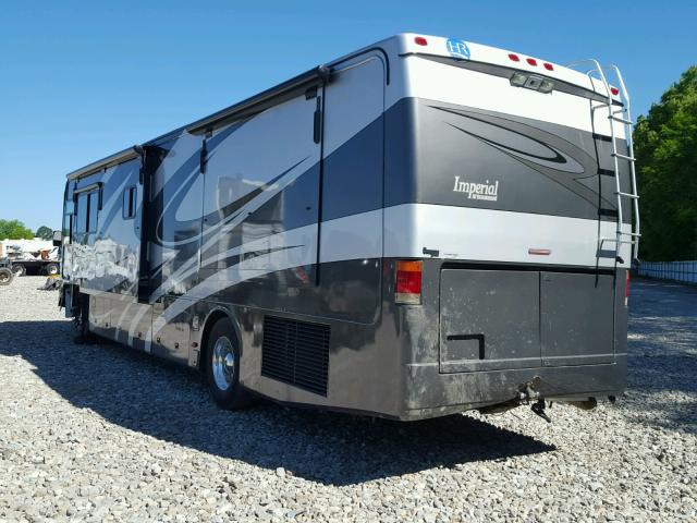 1RF13564532019180 - 2003 ROADMASTER RAIL MONOCOQUE TWO TONE photo 3