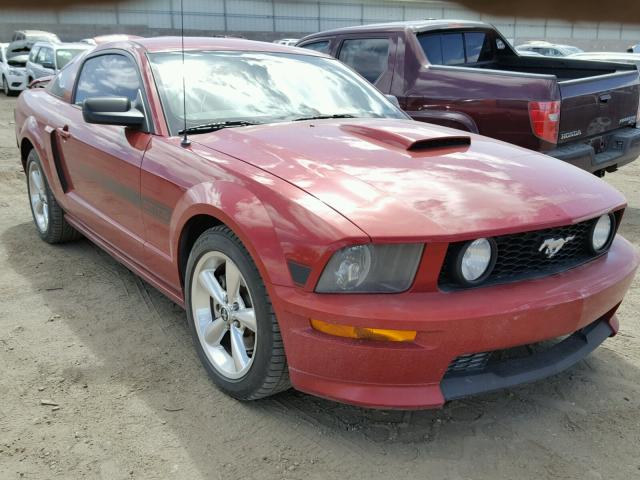 1ZVHT82H185160847 - 2008 FORD MUSTANG GT RED photo 1