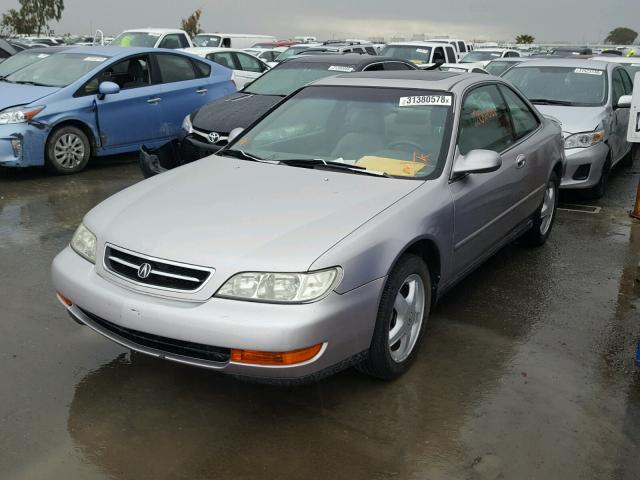 19UYA2257VL015610 - 1997 ACURA 3.0CL SILVER photo 2