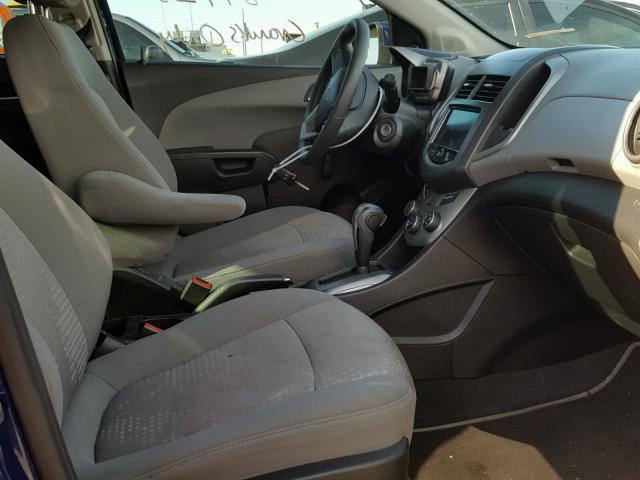 1G1JA6SH3E4157537 - 2014 CHEVROLET SONIC LS 蓝色 照片 5