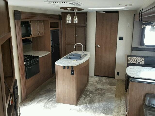 5SFPB3620HE324144 - 2017 HEART LAND PROWLER 双色 照片 8