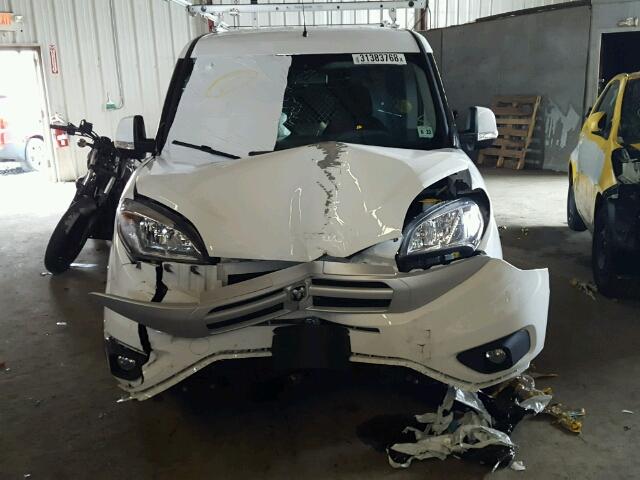 ZFBERFBB3H6D96534 - 2017 RAM PROMASTER 白色 照片 9