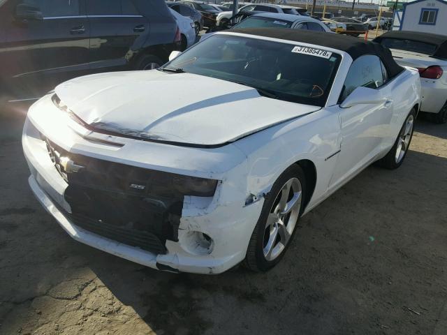 2G1FK3DJ7D9235119 - 2013 CHEVROLET CAMARO 2SS WHITE photo 2