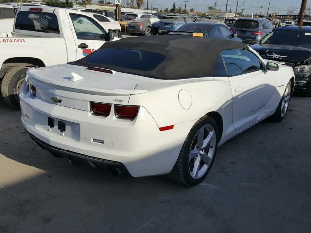 2G1FK3DJ7D9235119 - 2013 CHEVROLET CAMARO 2SS WHITE photo 4