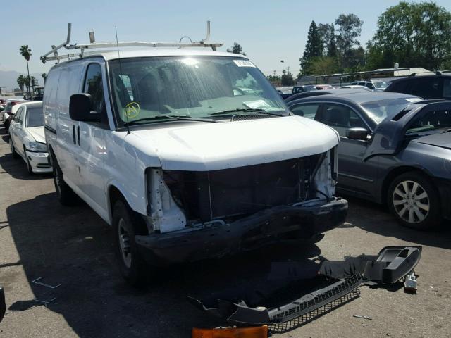 1GCWGFCA6C1114077 - 2012 CHEVROLET EXPRESS G2 WHITE photo 1