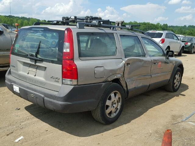 YV1SZ59H731110444 - 2003 VOLVO XC70 BEIGE photo 4