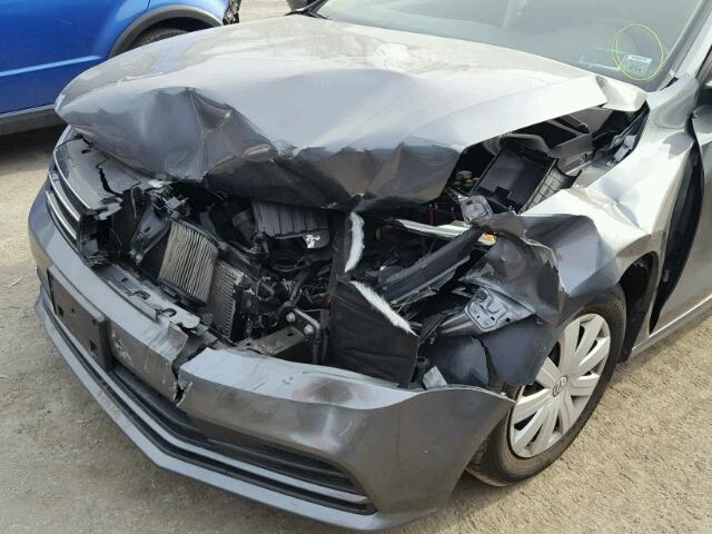 3VW2K7AJ5FM305256 - 2015 VOLKSWAGEN JETTA BASE CHARCOAL photo 9