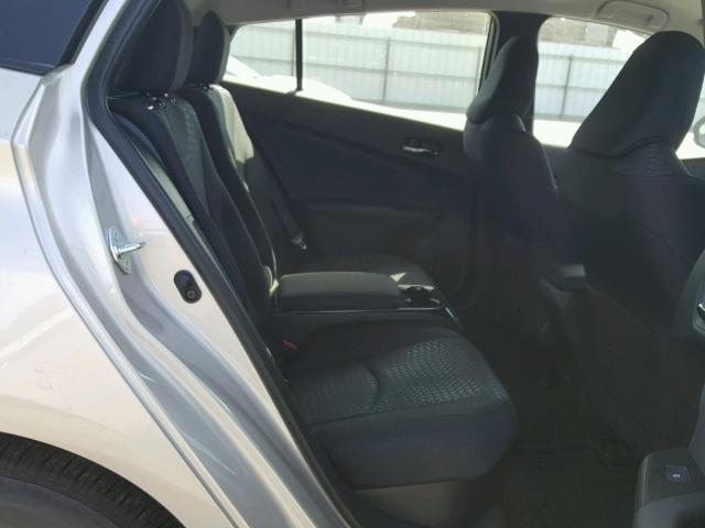 JTDKARFP3H3053171 - 2017 TOYOTA PRIUS PRIM თაფლისფერი ფოტო 6