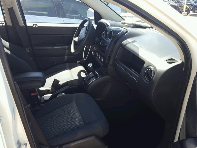 1J4NT4FB1AD589643 - 2010 JEEP COMPASS SP 白色 照片 5