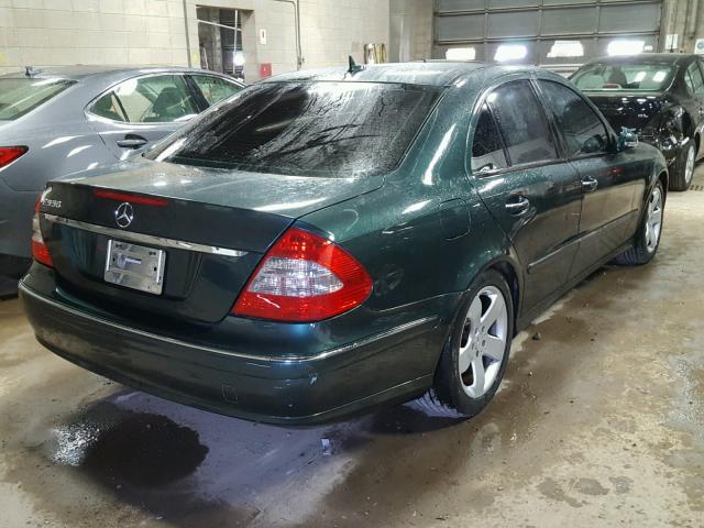 WDBUF72X77B044979 - 2007 MERCEDES-BENZ E 550 GREEN photo 4