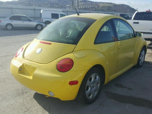 3VWCK21C62M453077 - 2002 VOLKSWAGEN NEW BEETLE 黄色 照片 4