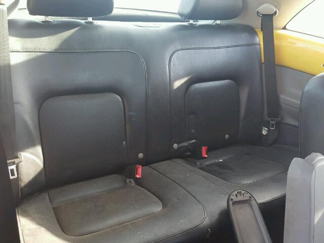 3VWCK21C62M453077 - 2002 VOLKSWAGEN NEW BEETLE 黄色 照片 6