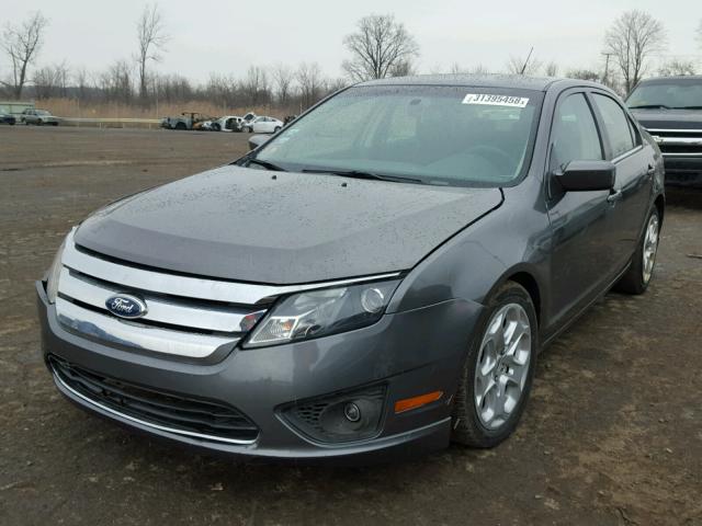 3FAHP0HA8AR205830 - 2010 FORD FUSION SE GRAY photo 2