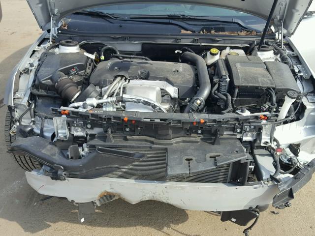 2G4GM5EX0H9165971 - 2017 BUICK REGAL SILVER photo 7