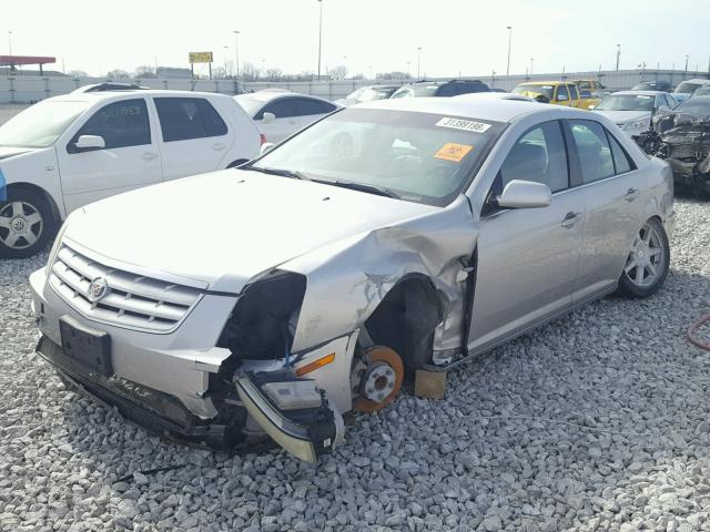 1G6DW677050216592 - 2005 CADILLAC STS SILVER photo 2