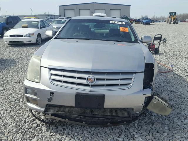 1G6DW677050216592 - 2005 CADILLAC STS SILVER photo 7