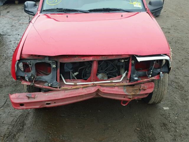 2CNBE13C236916255 - 2003 CHEVROLET TRACKER RED photo 7