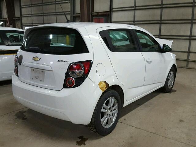 1G1JA6SH5C4139666 - 2012 CHEVROLET SONIC LS 白色 照片 4