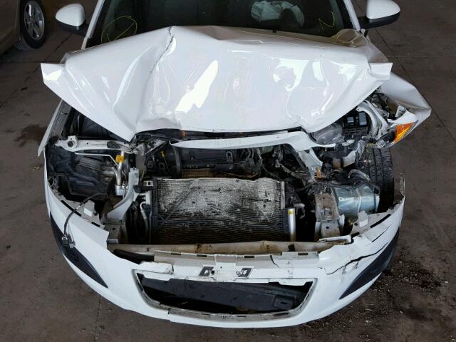 1G1JA6SH5C4139666 - 2012 CHEVROLET SONIC LS 白色 照片 7