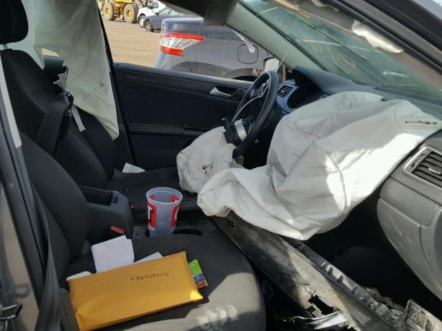 3VW2K7AJ6EM304048 - 2014 VOLKSWAGEN JETTA BASE 灰色 照片 5