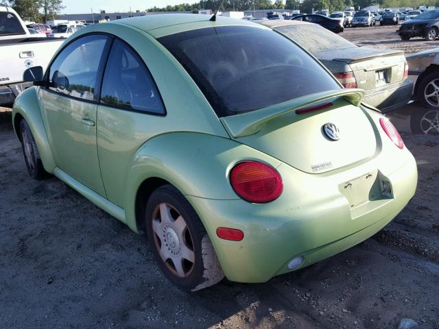 3VWCA21C5YM459772 - 2000 VOLKSWAGEN NEW BEETLE GREEN photo 3