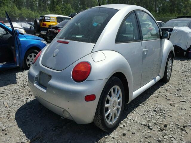 3VWCK31C54M418412 - 2004 VOLKSWAGEN NEW BEETLE SILVER photo 4