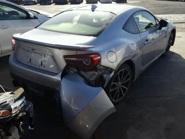 JF1ZNAA18H8706402 - 2017 TOYOTA 86 BASE SILVER photo 4