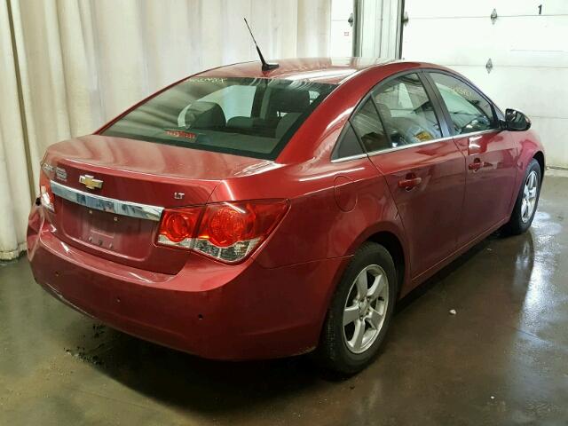 1G1PF5S9XB7169807 - 2011 CHEVROLET CRUZE LT RED photo 4