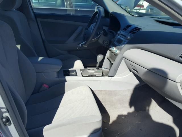 JTNBE46K073049942 - 2007 TOYOTA CAMRY NEW SILVER photo 5