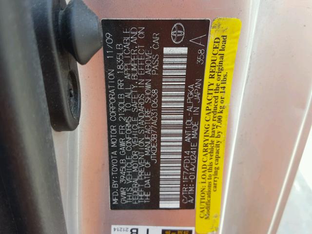 JTKDE3B77A0310638 - 2010 TOYOTA SCION TC 银色 照片 10