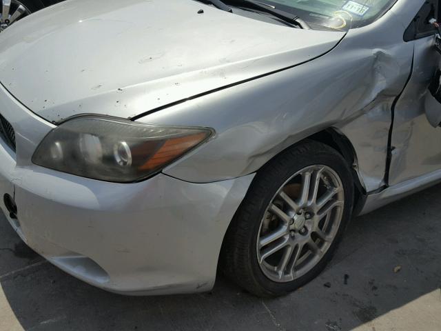 JTKDE3B77A0310638 - 2010 TOYOTA SCION TC 银色 照片 9