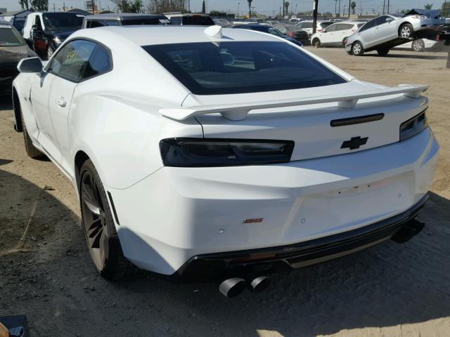 1G1FH1R70H0176642 - 2017 CHEVROLET CAMARO SS WHITE photo 3