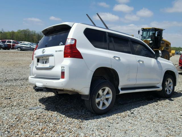 JTJBM7FX9B5032202 - 2011 LEXUS GX BASE WHITE photo 4