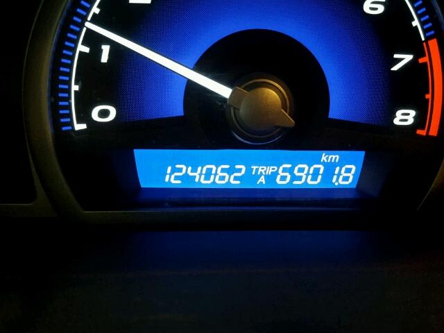 2HGFA1F65BH002626 - 2011 HONDA CIVIC LX-S 银色 照片 8