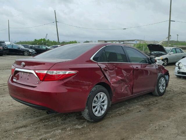 4T1BF1FKXHU745506 - 2017 TOYOTA CAMRY LE RED photo 4