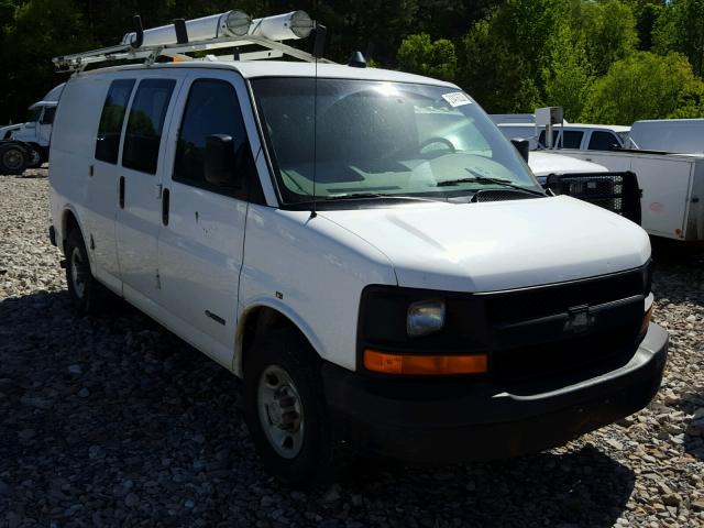 1GCGG25V061106879 - 2006 CHEVROLET EXPRESS G2 WHITE photo 1