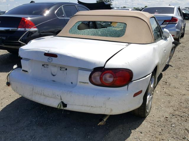 JM1NB353340410169 - 2004 MAZDA MX-5 MIATA WHITE photo 4