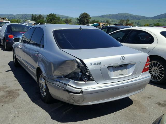 WDBNG70J11A207204 - 2001 MERCEDES-BENZ S 430 SILVER photo 3