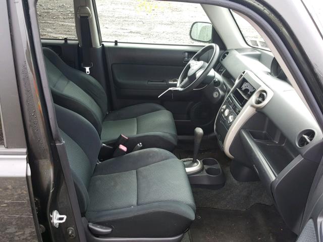 JTLKT324164080030 - 2006 TOYOTA SCION XB BLACK photo 5