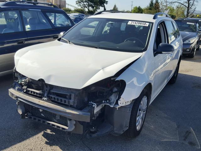 3VWKZ8AJ6AM683838 - 2010 VOLKSWAGEN JETTA S 白色 照片 2