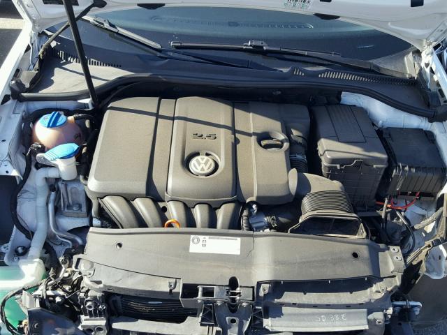 3VWKZ8AJ6AM683838 - 2010 VOLKSWAGEN JETTA S 白色 照片 7