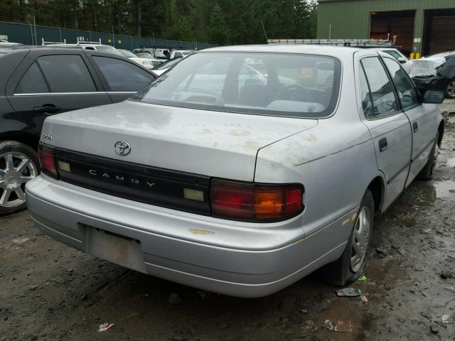 JT2SK11E1N0025704 - 1992 TOYOTA CAMRY DLX SILVER photo 4